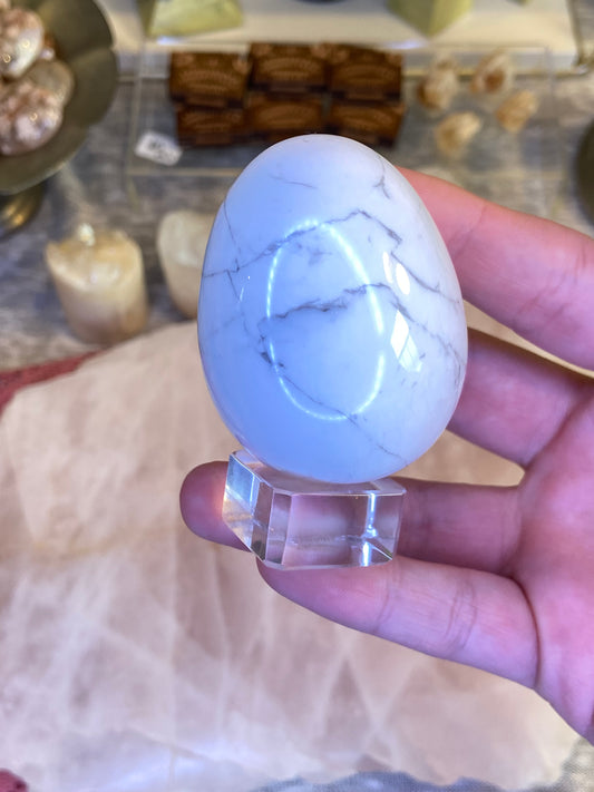 Howlite Egg with Glass Stand